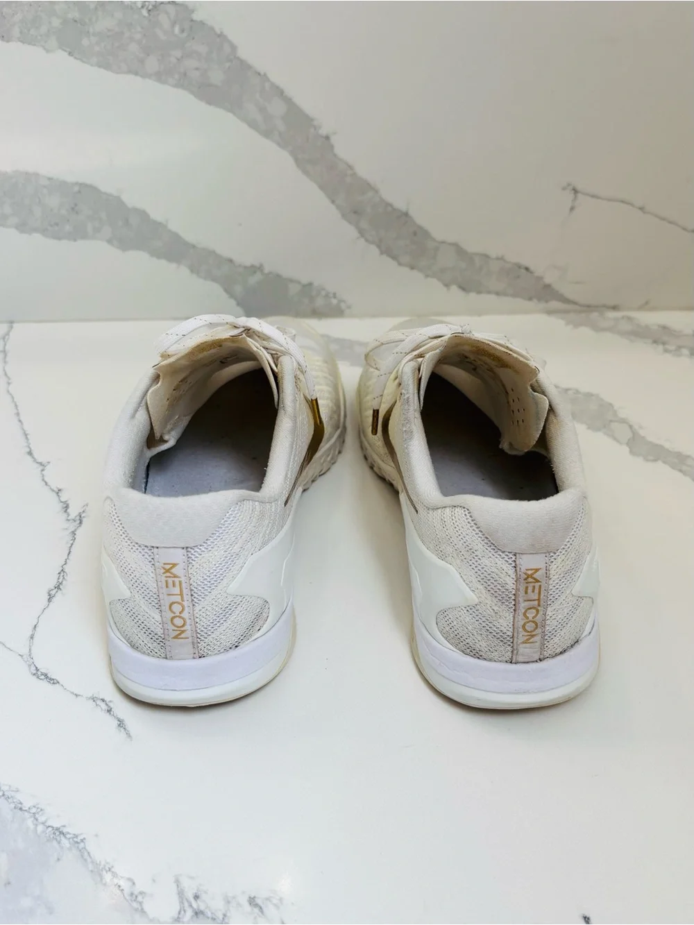 Nike Women’s 10 Metacon 3 AMP White/Gold Athletic Training Shoes/Sneakers